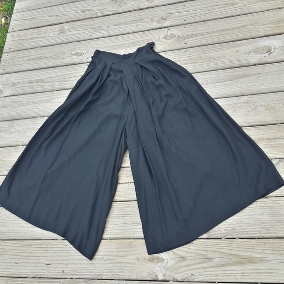Vintage Gaucho Pants Flared Skirt Pants Wide Leg Rayon Pleated Flowy Scarf pant - Picture 8 of 15